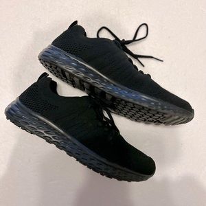 Shoes For Crews Anti-Slip Women’s Shoes Size 7.5